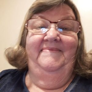 Meet your Posher, Sandy